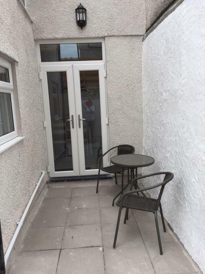 Taitwt2 Villa Caernarfon Exteriör bild